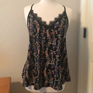 Hummingbird Floral Lace Halter Tank